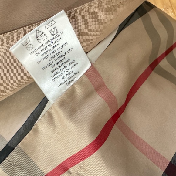 Burberry Trench Coat - Picture 7 of 11
